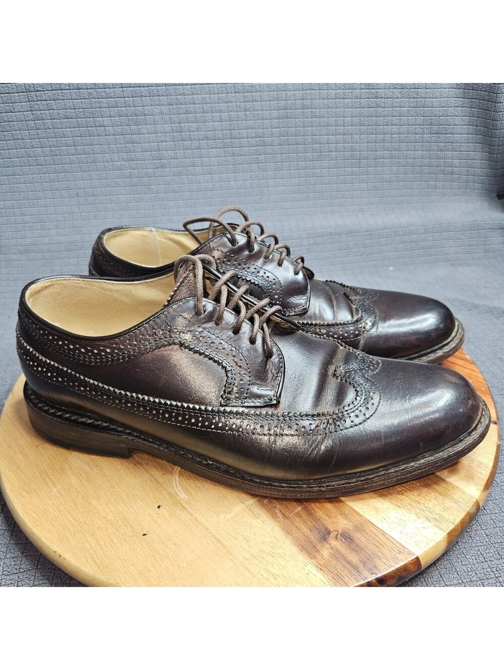 Frye Dress Shoes Men's 8.5 B Dark Brown Leather Wingtip Brogue Derby